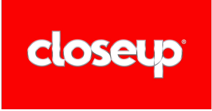 Closeup Logo
